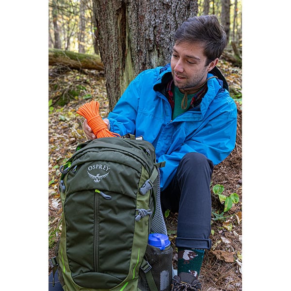 ArmindaOutdoor-SOL-Fire-Lite-550-Reflective-Tinder-Cord-50-ft-5